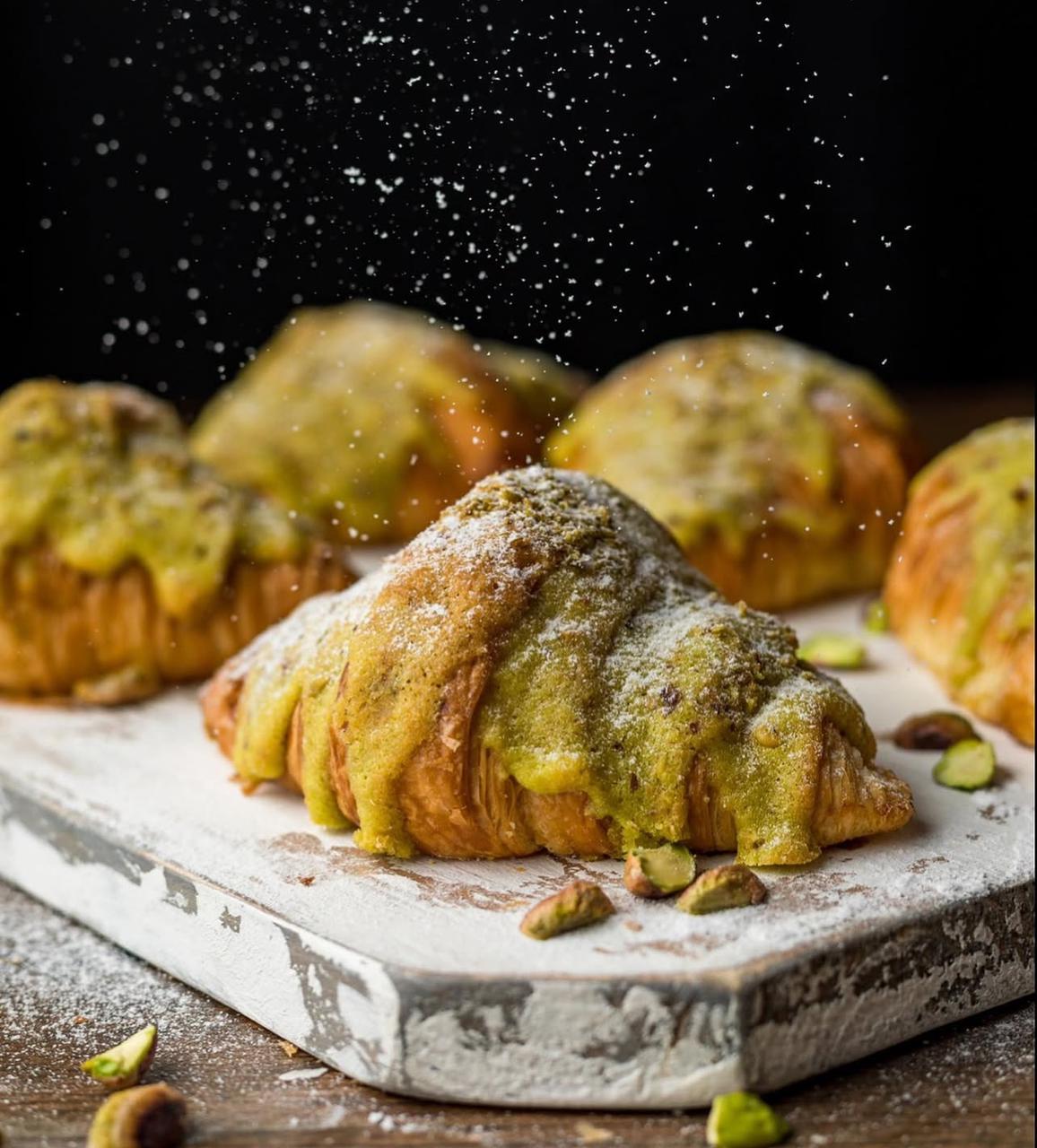 Croissant apistache